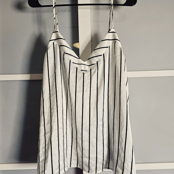 LA VIE EN ROSE Striped Satin Cami - Picture 3 of 5